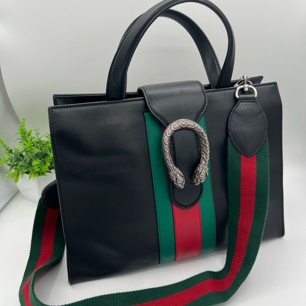 Gucci sherry line two way shoulder bag Authentic ❤️